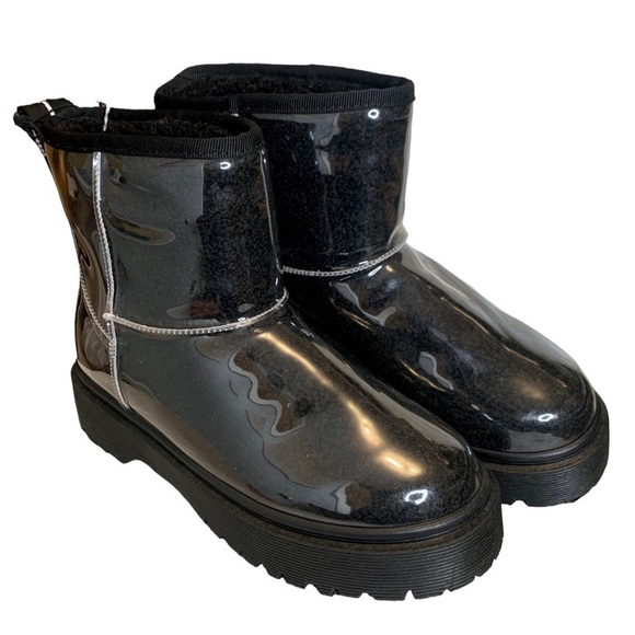 New Steve Madden Black Ankle Boot Faux Sherpa Ugg Style in Clear Gloss Size 7.5 - Picture 4 of 16